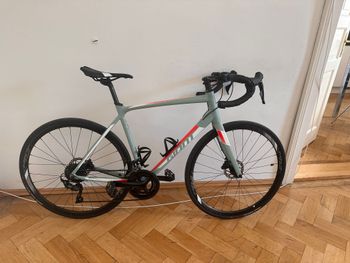 Used Giant Contend SL 1 Disc 2019 2019 Road & Gravel, Green — image 1 of 7