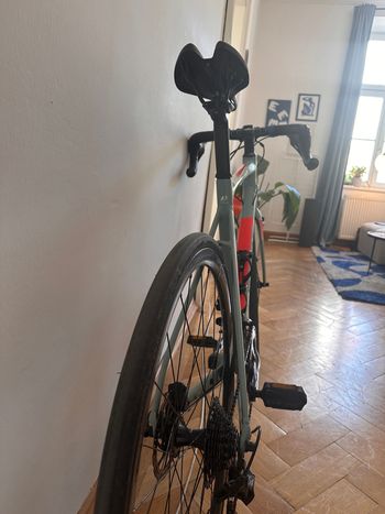 Used Giant Contend SL 1 Disc 2019 2019 Road & Gravel, Green — image 4 of 7