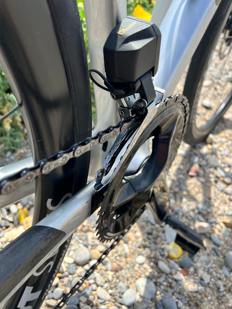 Used Canyon Endurace CF 7 Di2 2025 2025 Road & Gravel, Hellgrau — image 7 of 9