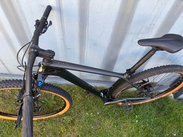 Used Scott Scale 930 2022 2022 Mountainbike, Green, 29 — image 4 of 6