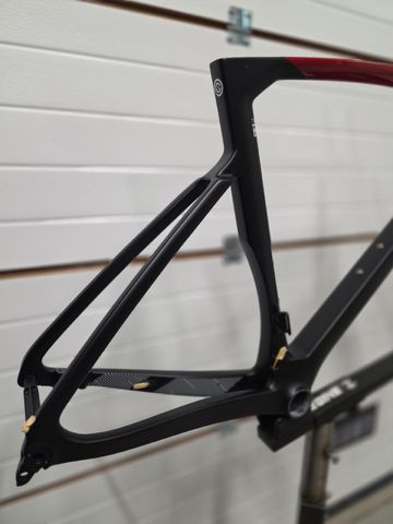 Ceepo Custom Frameset 2025 Road & Gravel d'occasion — image 4 sur 4