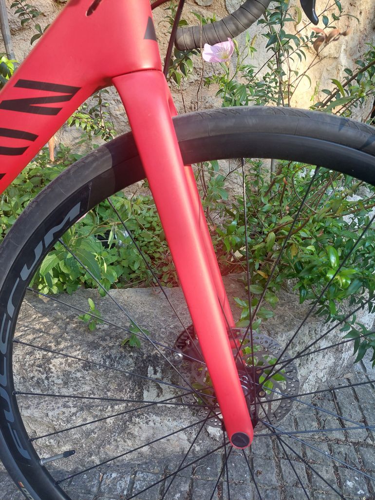 Used Canyon Endurace CF SLX Disc 8.0 2018 2018 Road & Gravel, Red — image 13 of 20