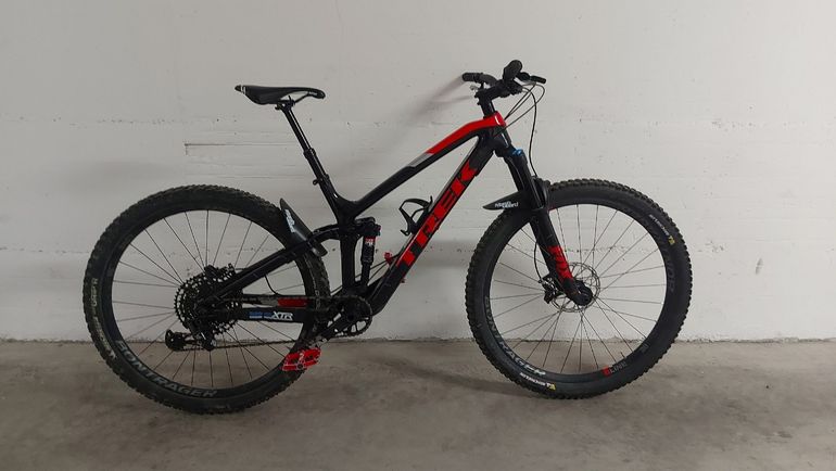 Used Trek Trek Fuel Ex 9.7 2018 Mountainbike, Red, 29 — image 1 of 8