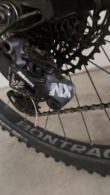 Used Trek Trek Fuel Ex 9.7 2018 Mountainbike, Red, 29 — image 4 of 8