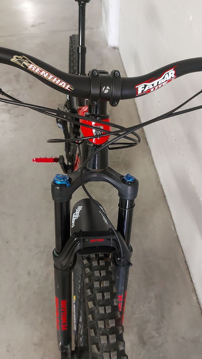 Used Trek Trek Fuel Ex 9.7 2018 Mountainbike, Red, 29 — image 8 of 8
