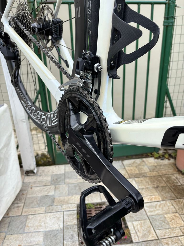 Used Giant TCR Advanced 2 KOM 2025 2025 Road & Gravel, White — image 17 of 28
