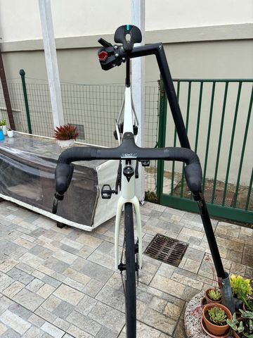 Brugt Giant TCR Advanced 2 KOM 2025 2025 Road & Gravel — billede 2 af 15