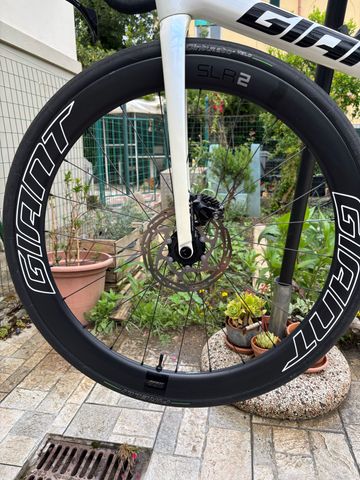 Brugt Giant TCR Advanced 2 KOM 2025 2025 Road & Gravel — billede 6 af 15