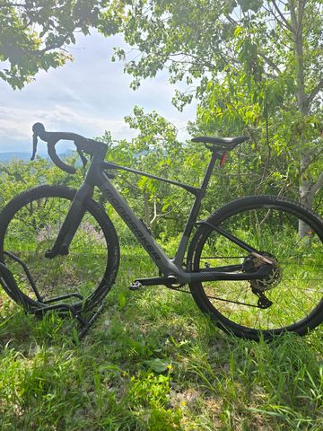 Tweedehands Mondraker DUSTY 2025 2025 Road & Gravel — afbeelding 2 van 17