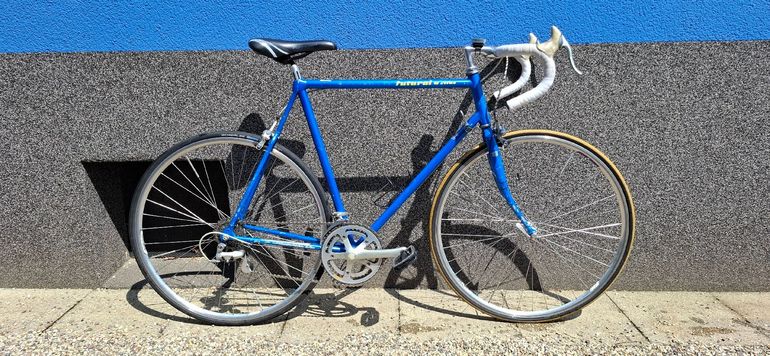 Used Vitus Vitus Custom Shimano 105 1995 Road & Gravel — image 1 of 11