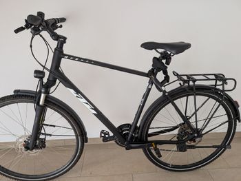 KTM, Avenza