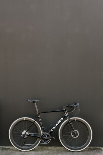 Colnago, V4Rs Disc Ultegra Di2 8100 w/Fulcrum Racing Wind 400 Wheels 2024 Frameset