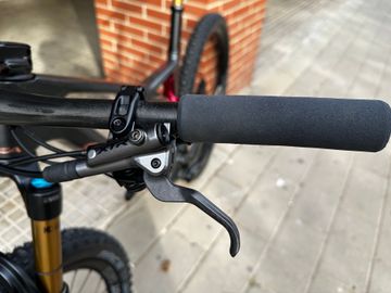 Orbea Oiz Sram Eagle Transmission XX SL 2025 Mountainbike usato, Grigio chiaro — immagine 6 di 6