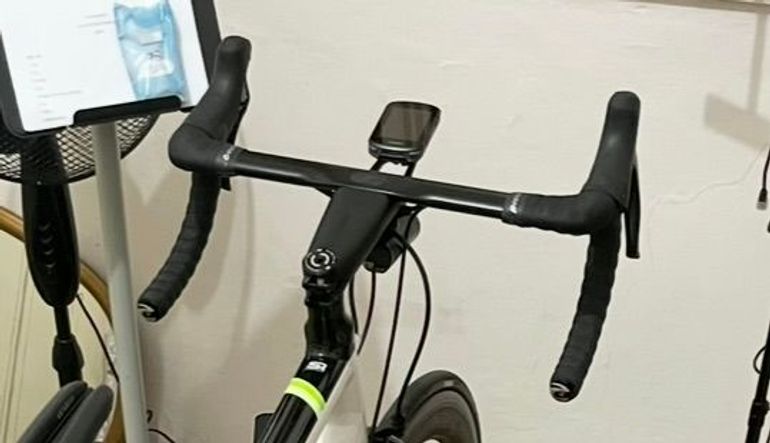 Used Cannondale Caad Shimano Ultegra 2014 Road & Gravel, White — image 2 of 3