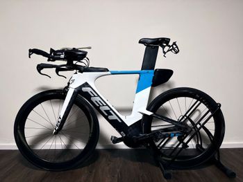 Used Felt Felt Custom Shimano Ultegra 2018 Road & Gravel, Blau — image 1 of 4