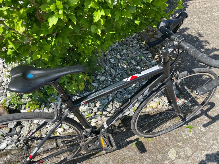 Used Trek 1.2 2017 2017 Road & Gravel, Black — image 5 of 5