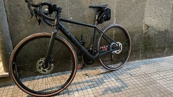 Used Canyon Endurace 7 2022 2022 Road & Gravel, Black — image 2 of 3