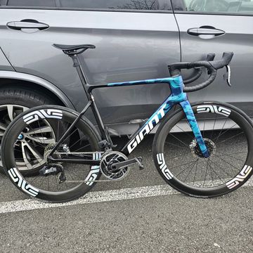 Tweedehands Giant Propel SRAM Red eTap AXS 2025 Road & Gravel