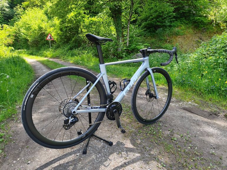 Used CUBE LITENING AIR C:68X, PRO 2026 2026 Road & Gravel, White — image 4 of 4