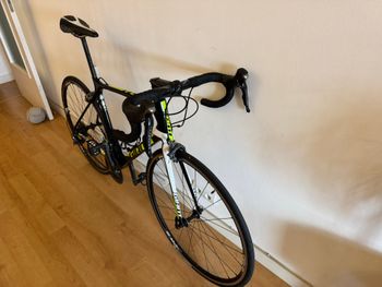 Used Giant TCR Advanced 1 2016 2016 Road & Gravel, Black — image 2 of 12