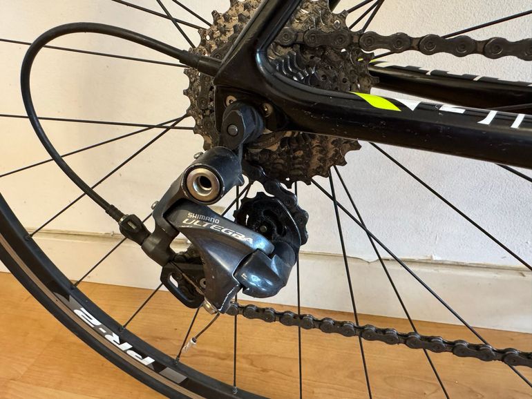 Used Giant TCR Advanced 1 2016 2016 Road & Gravel, Black — image 3 of 12