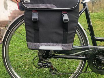 Used BH Custom Shimano Tourney 2012 Urban, Black — image 6 of 10