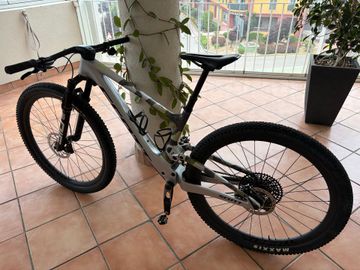 Brugt Scott Spark RC World Cup 2025 2025 Mountainbike — billede 9 af 15