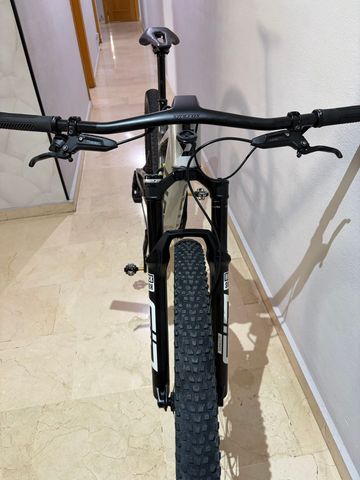 Brugt Scott Spark RC World Cup 2025 2025 Mountainbike — billede 13 af 15