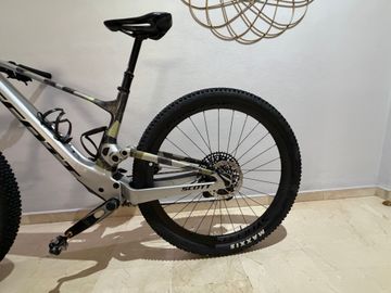 Brugt Scott Spark RC World Cup 2025 2025 Mountainbike — billede 12 af 15