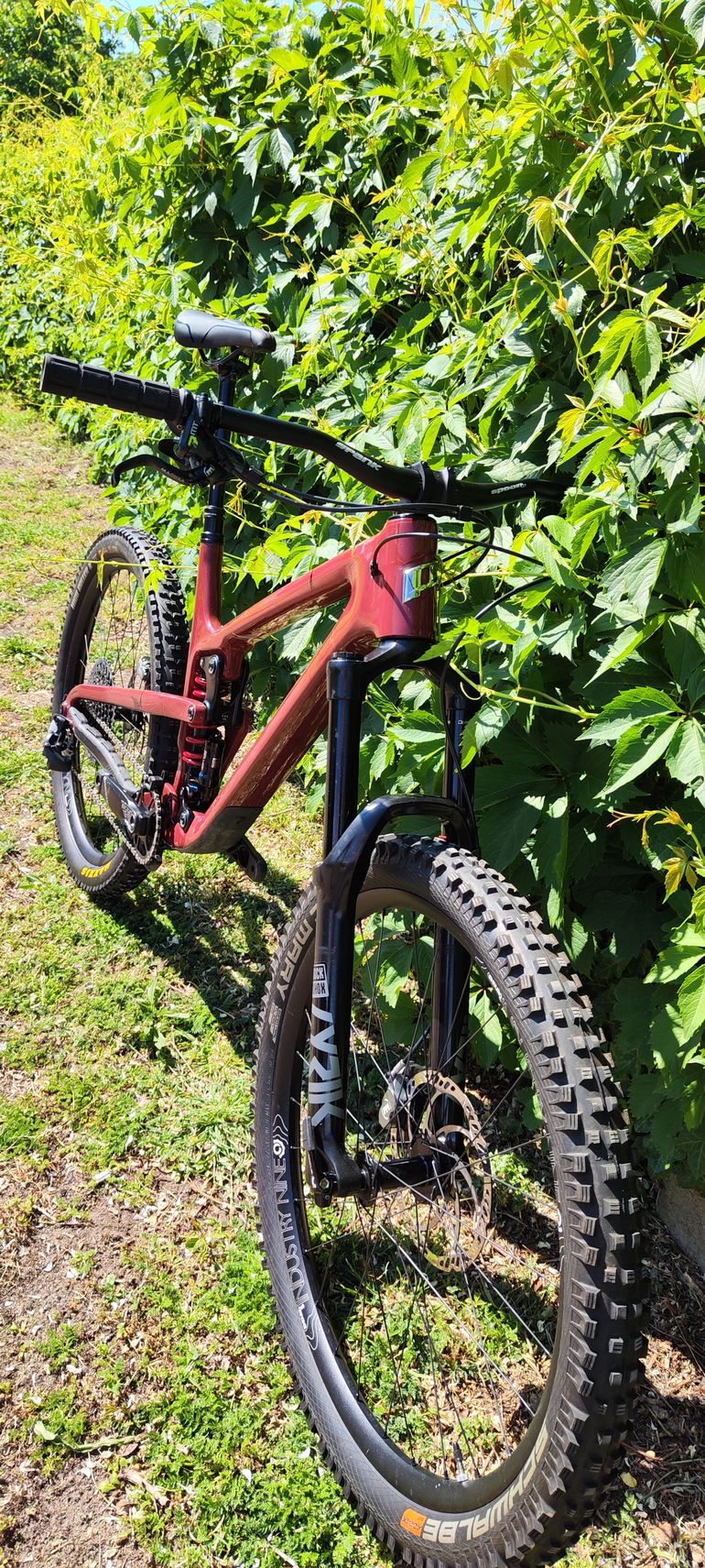 Used Propain Tyee CF 27.5 2021 2021 Mountainbike, Red — image 6 of 9