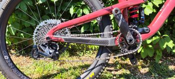 Used Propain Tyee CF 27.5 2021 2021 Mountainbike, Red — image 3 of 9