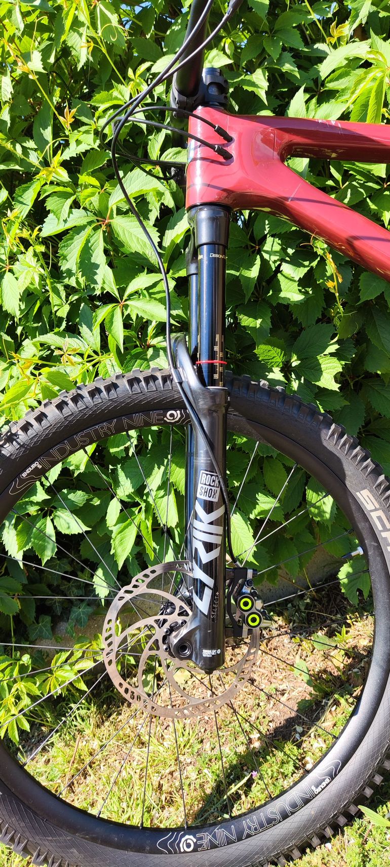 Used Propain Tyee CF 27.5 2021 2021 Mountainbike, Red — image 7 of 9