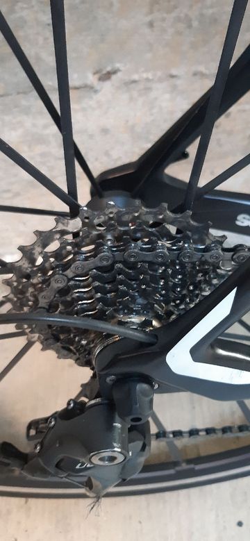 Použité BMC Custom Shimano Ultegra 2020 Road & Gravel — obrázek 5 z 7
