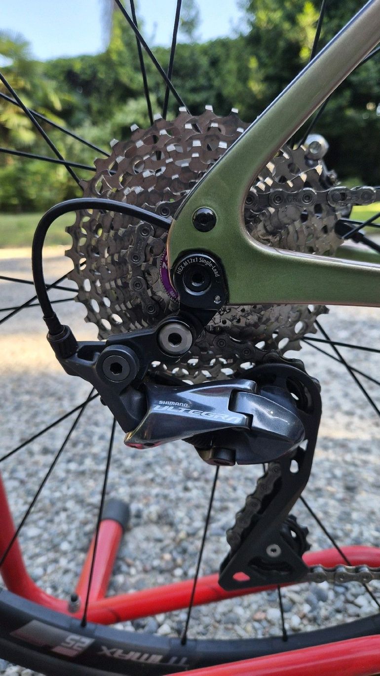 Used Cannondale Synapse Carbon 2 RL 2024 2024 Road & Gravel, Green — image 15 of 22