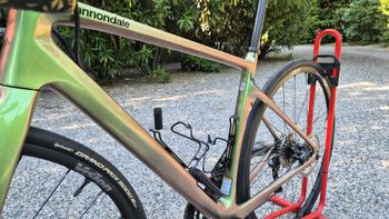 Used Cannondale Synapse Carbon 2 RL 2024 2024 Road & Gravel, Green — image 19 of 22