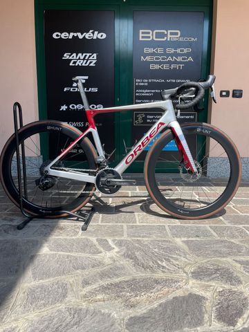 Tweedehands Orbea Orca M21eLTD PWR Sram Forca AXS 2024 2024 Road & Gravel
