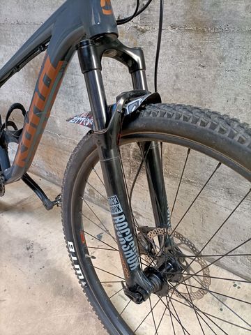 Kona Kahuna Shimano Ultegra 2021 Mountainbike usato, Grigio chiaro — immagine 6 di 7
