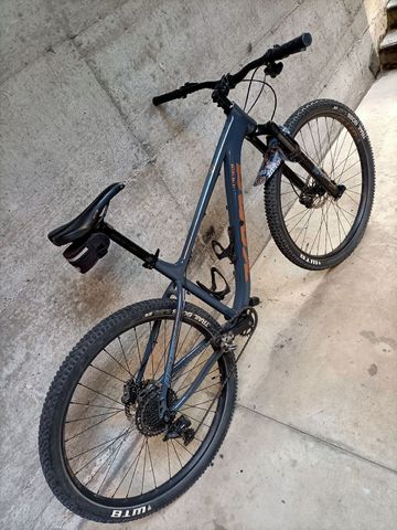 Kona Kahuna Shimano Ultegra 2021 Mountainbike usato, Grigio chiaro — immagine 4 di 7