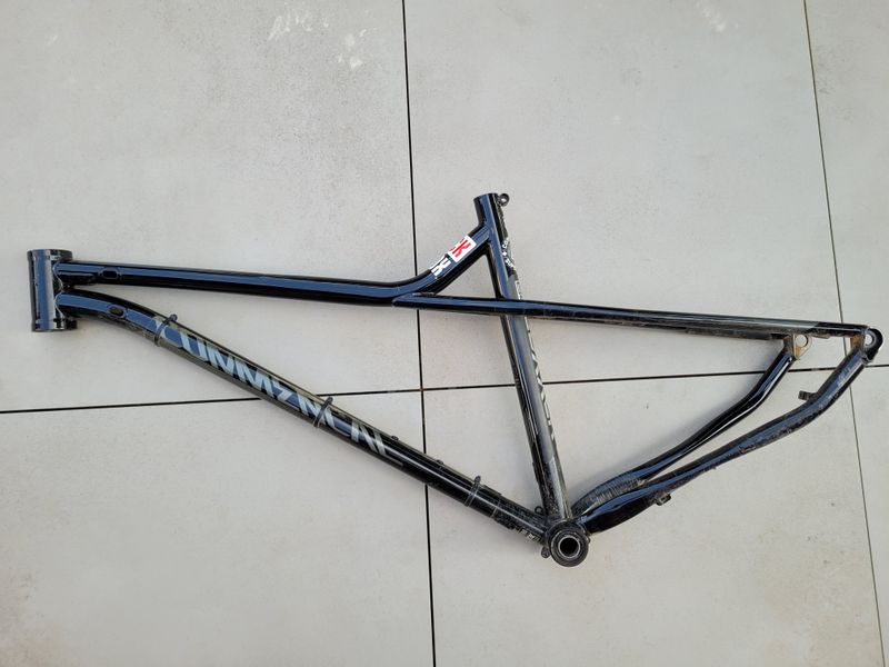Käytetty Commencal Commençal Meta HT Crmo Frameset 2017 Mountainbike — kuva 2 / 8