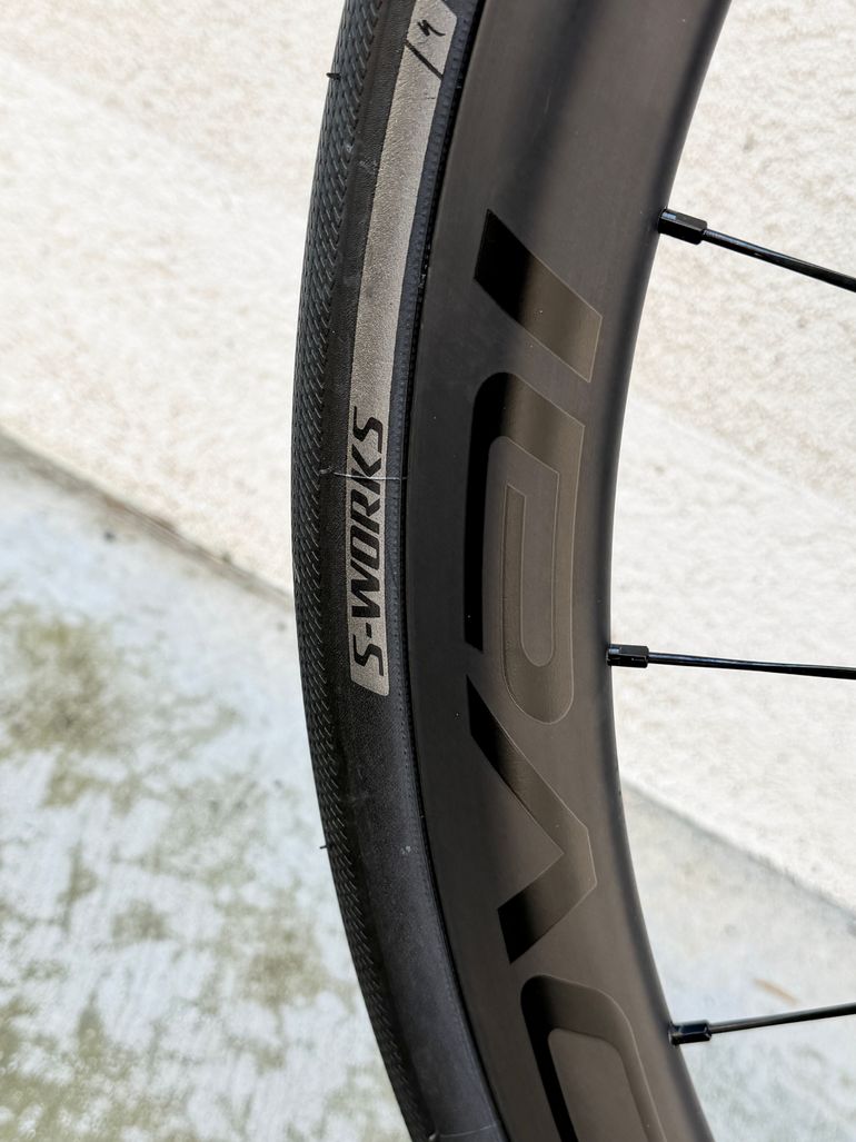 Used Specialized Aethos Comp - Rival ETaps AXS 2023 2023 Road & Gravel — image 13 of 21