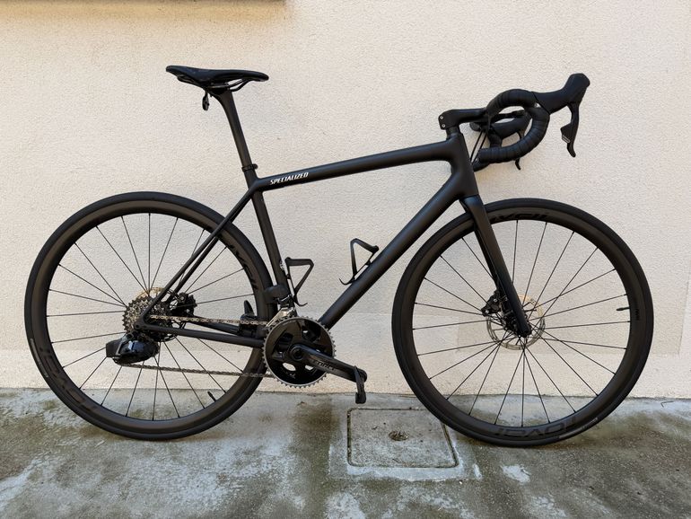 Used Specialized Aethos Comp - Rival ETaps AXS 2023 2023 Road & Gravel — image 1 of 21