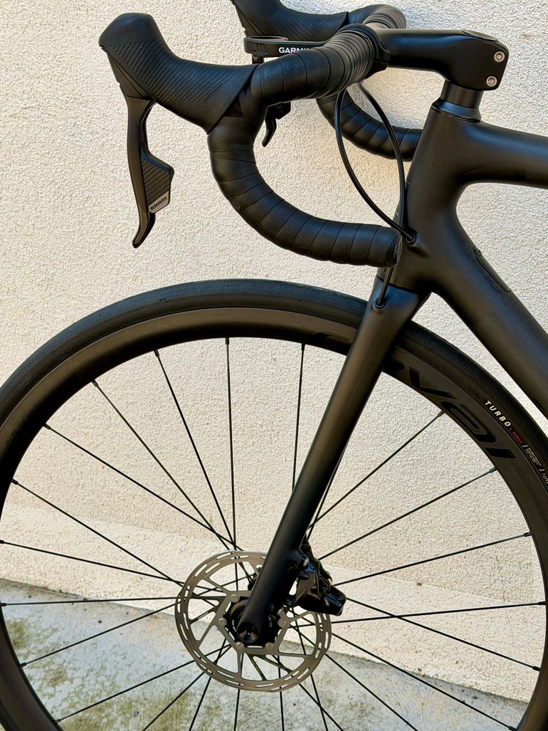 Used Specialized Aethos Comp - Rival ETaps AXS 2023 2023 Road & Gravel — image 9 of 21
