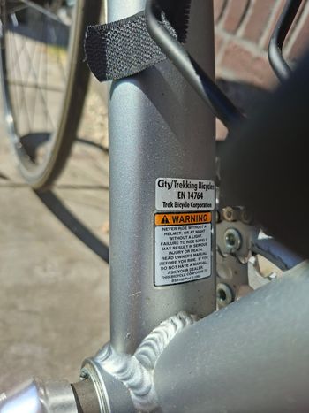 Used Trek Trek Dames Racefiets Bontrager HCM Carbon 2011 Road & Gravel, Light Gray — image 7 of 7