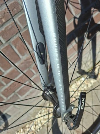Used Trek Trek Dames Racefiets Bontrager HCM Carbon 2011 Road & Gravel, Light Gray — image 5 of 7