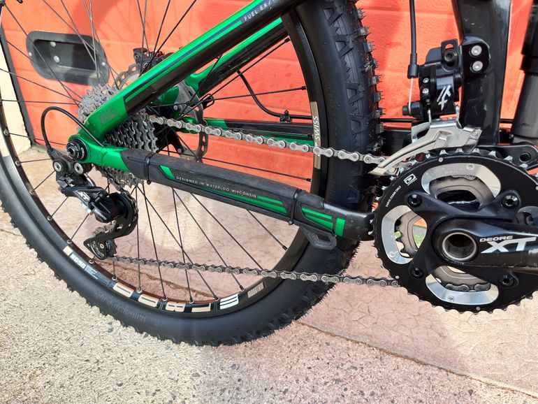 Used Trek Fuel EX 9.8 26 2014 2014 Mountainbike, Green, 26 — image 5 of 5