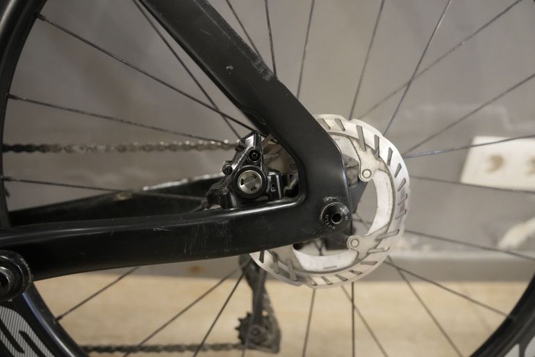 Used Canyon Aeroad Shimano Dura Ace Di2 2024 Road & Gravel, Black — image 21 of 27