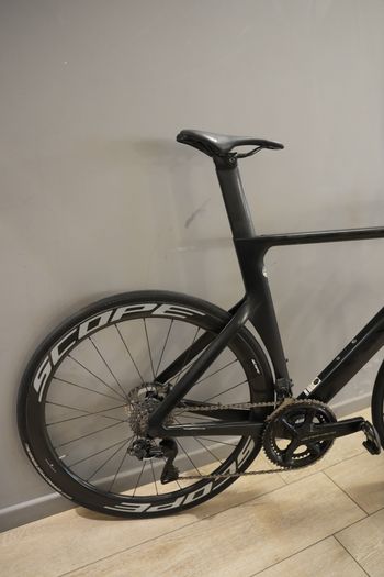 Used Canyon Aeroad Shimano Dura Ace Di2 2024 Road & Gravel, Black — image 17 of 27
