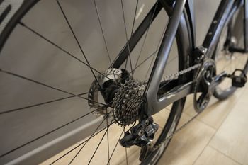 Used Canyon Aeroad Shimano Dura Ace Di2 2024 Road & Gravel, Black — image 26 of 27