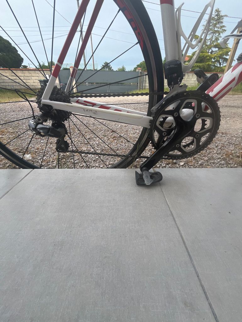 Used Scott Addict RC Shimano Ultegra Di2 2018 Road & Gravel, White — image 3 of 5