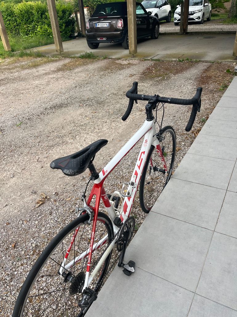Used Scott Addict RC Shimano Ultegra Di2 2018 Road & Gravel, White — image 4 of 5